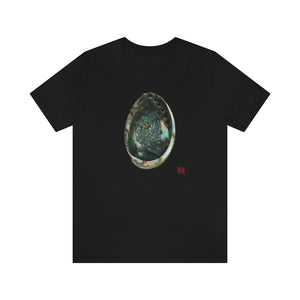 Abalone Shell Interior | Unisex Ringspun Short Sleeve T-Shirt