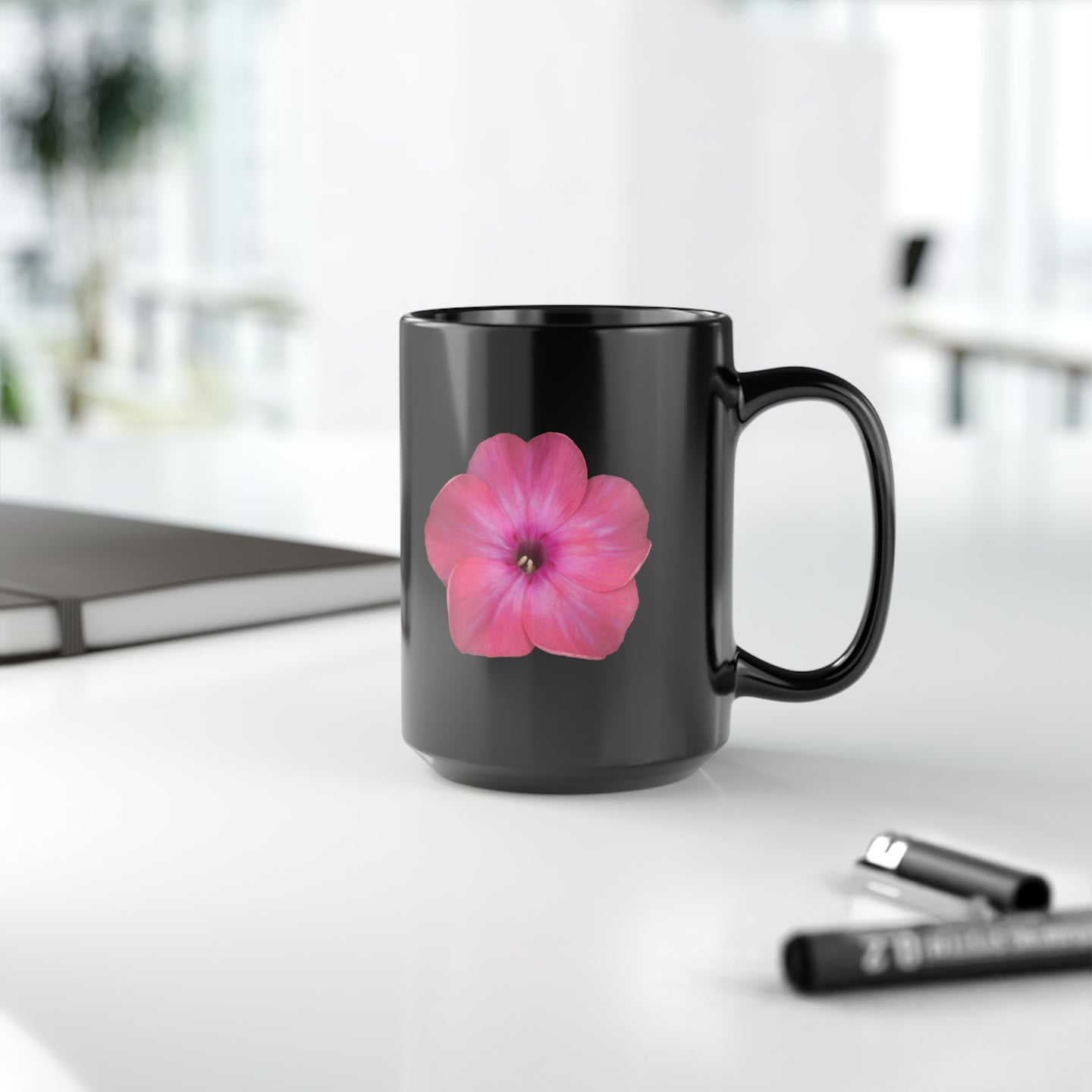 Phlox Flower Detail Pink | Ceramic Mug | 15oz | Black