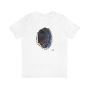 Quahog Clam Shell Purple Right Interior | Unisex Ringspun Short Sleeve T-Shirt